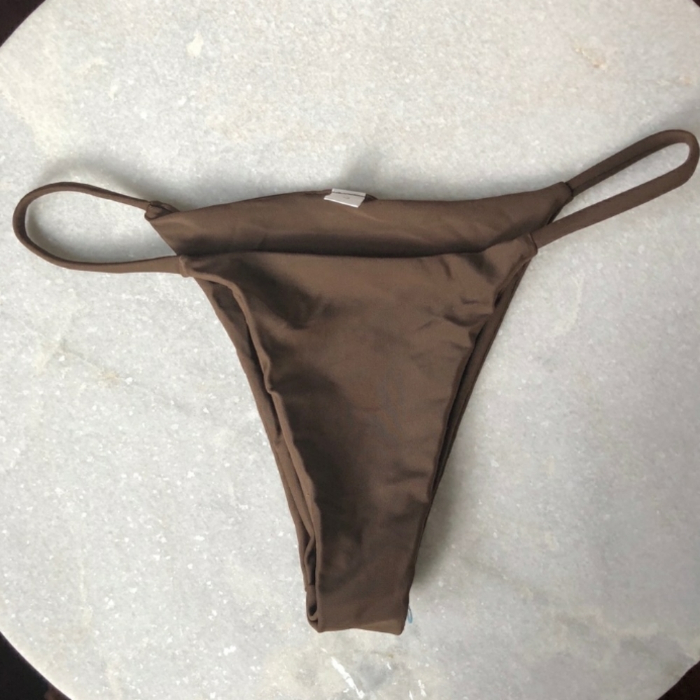 Zarah Cheekie Bikini bottoms size M